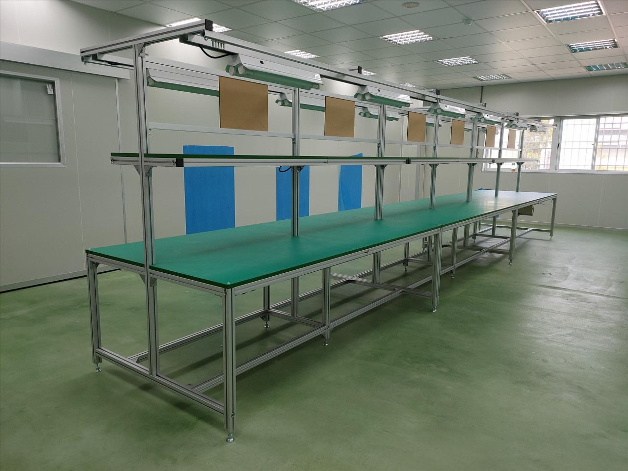 鋁合金產線工作桌,工作桌,鋁擠型產線工作桌