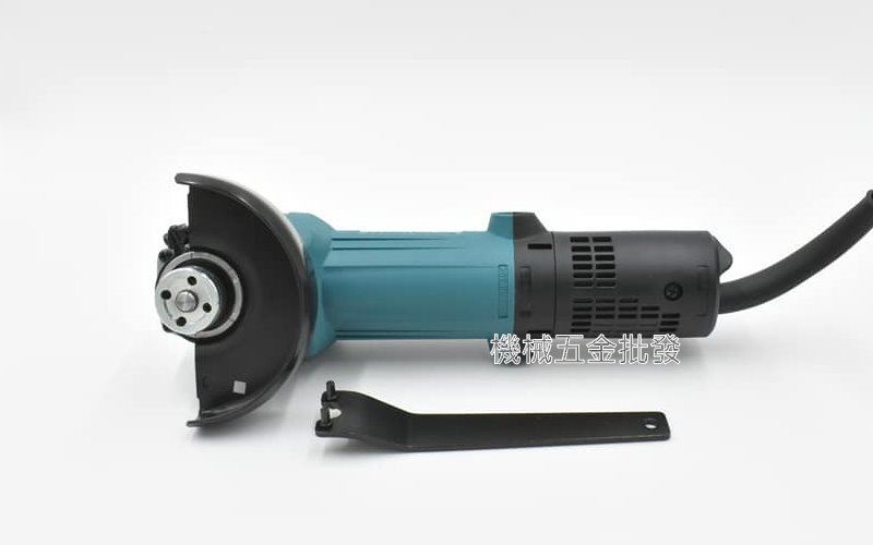 makita 牧{田} 9533B 4" 100MM手提式電動平面砂輪機 切割機 日本製,電動工具