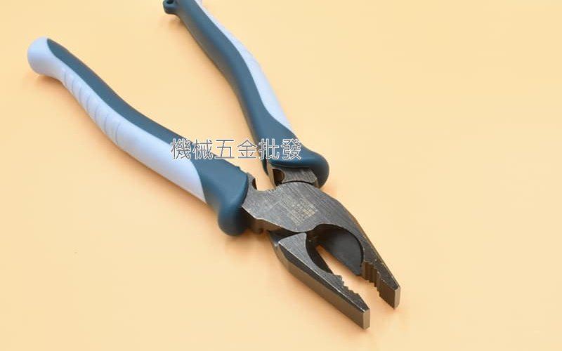 KING TTC {角田牌} PW-114DG 萬能強力鋼絲鉗 200mm日本製 強力剪斷省力30%,手工具