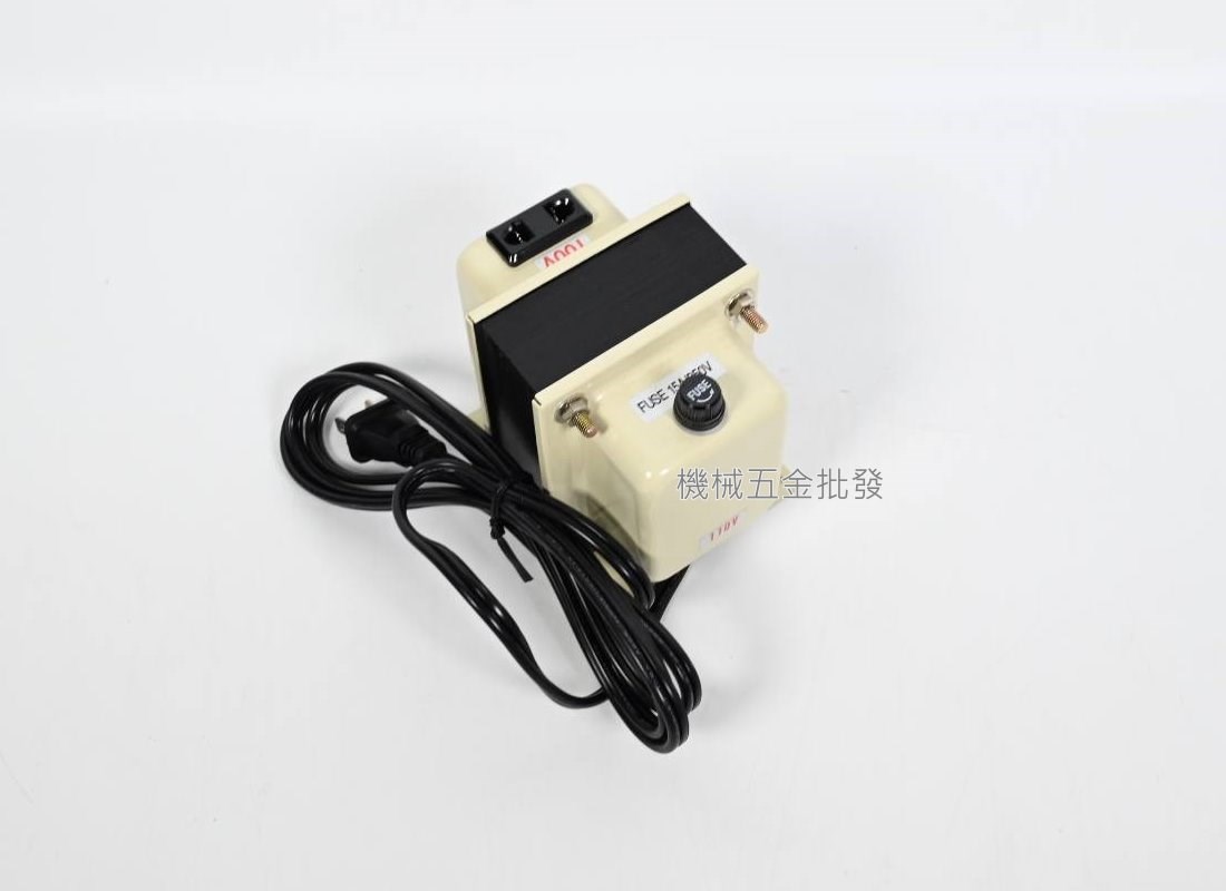 AC-1500D 降壓電壓變換器 110V降100V 日本電器專用降壓器,手工具