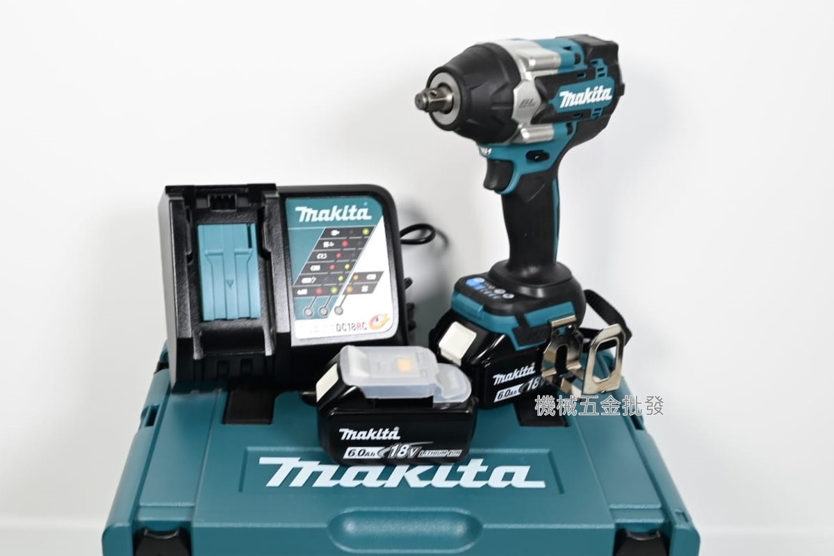  makita {牧田} DTW700RGJ 18V充電式衝擊扳手 套筒扳手,電動工具