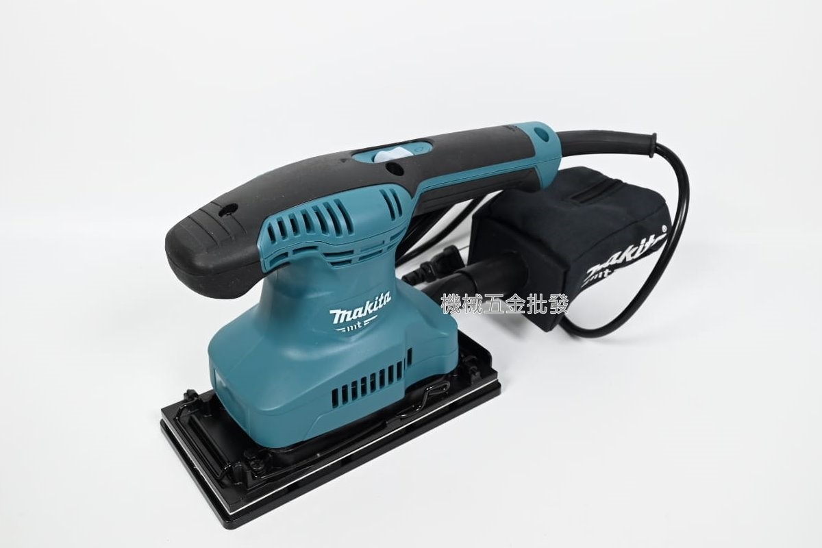  makita MT {牧科} M9203B 插電式砂紙機 研磨機,電動工具