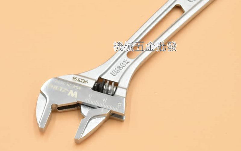 LOBSTER {蝦牌} UM30XGB 200mm 活動板手 W-ZERO 開口8~30mm 日本製,手工具