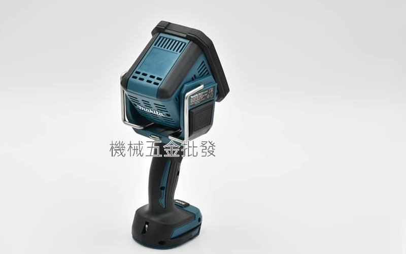 makita (牧田) DML812 18V充電式LED長距離工作燈 手電筒 探照燈 照明燈【單主機】,電動工具