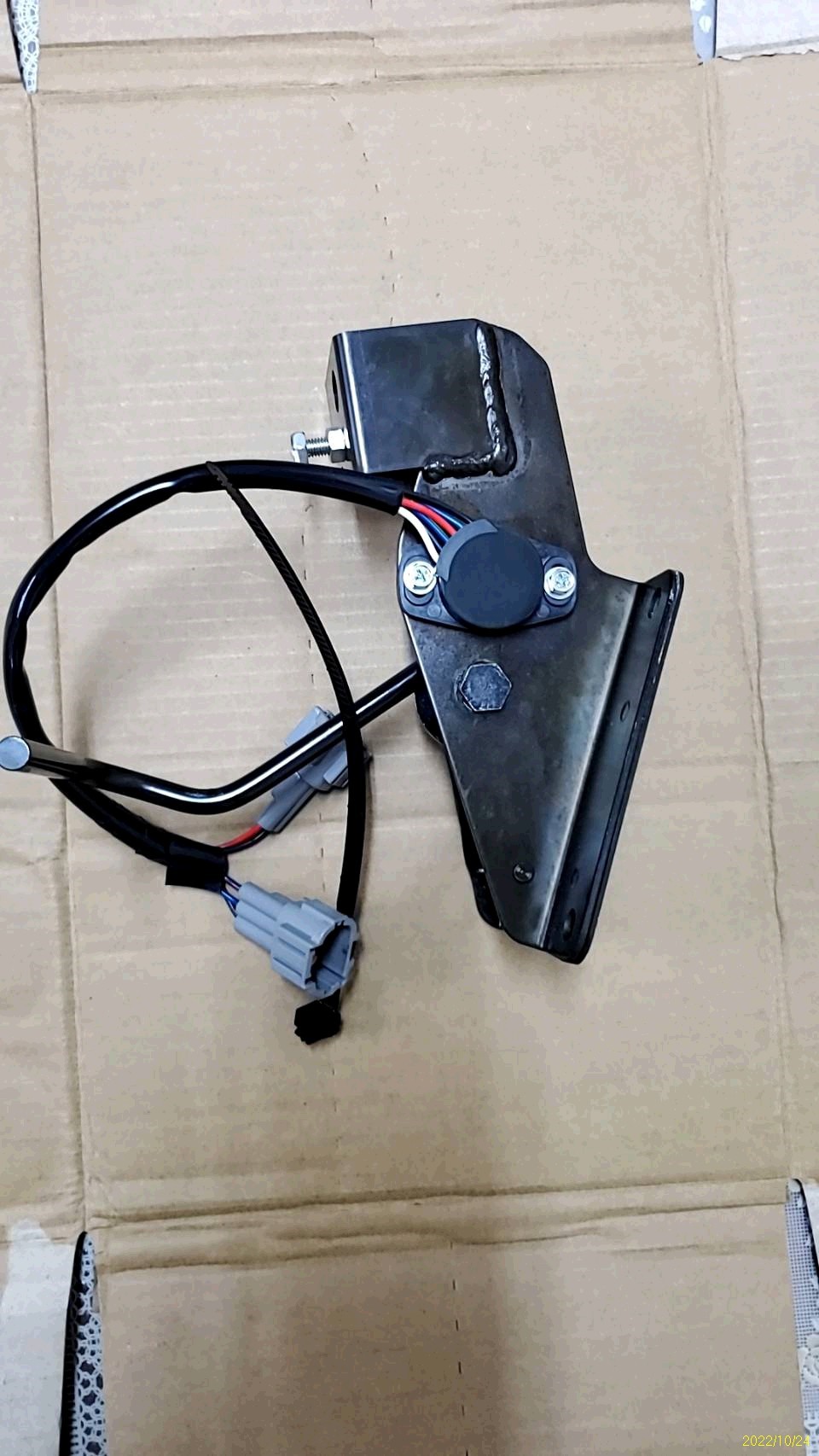 18100-30Z12+