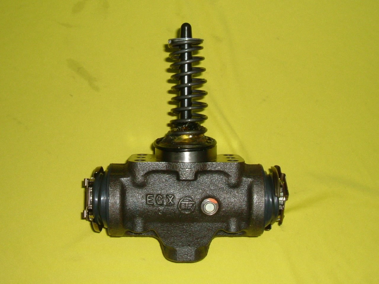 MC889050