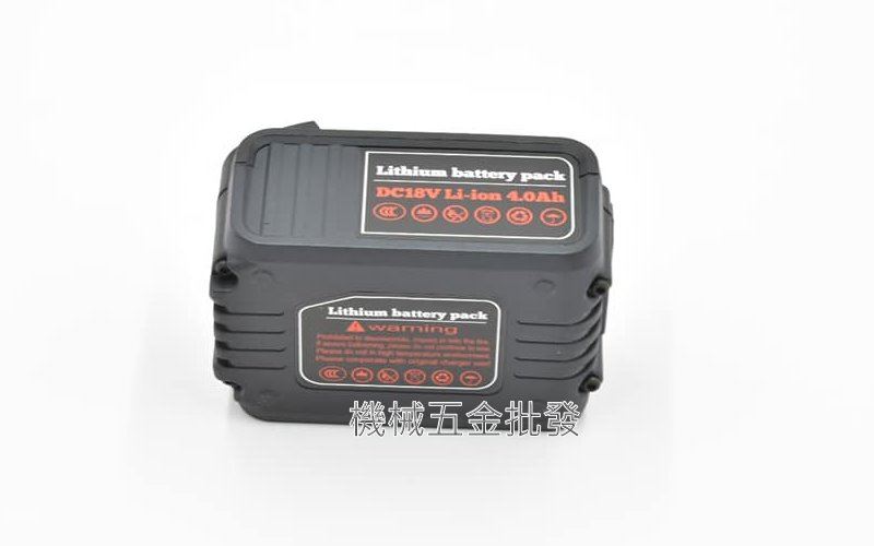 MK-POWER C-99 最輕便的免拉電源抽水泵 抽水馬達專用電池  18V4.0A ,電動工具