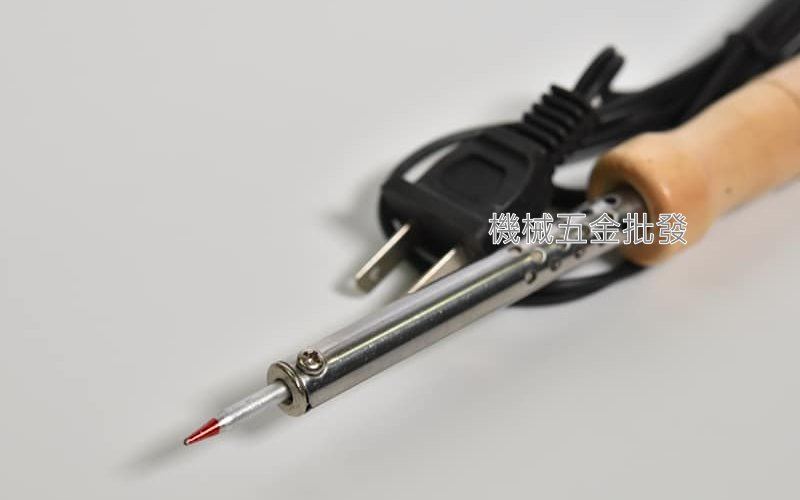 三馬 WD-40 木柄 耐腐蝕 40W 高級電烙鐵，手工具