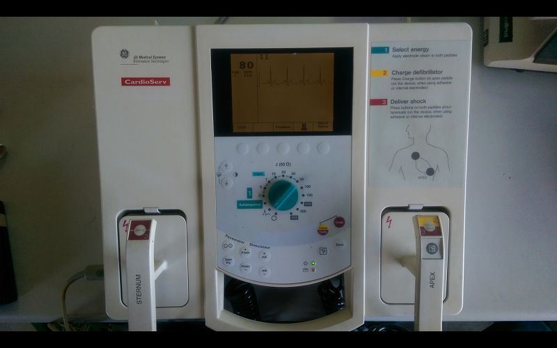 電擊器 廠牌:General Electric 型號: