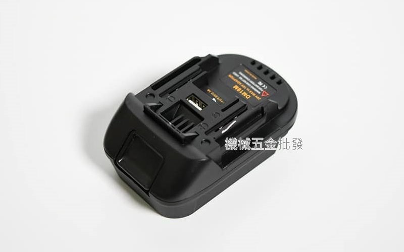 牧田 18V電動工具 轉 德偉20V電池 轉接座,電動工具