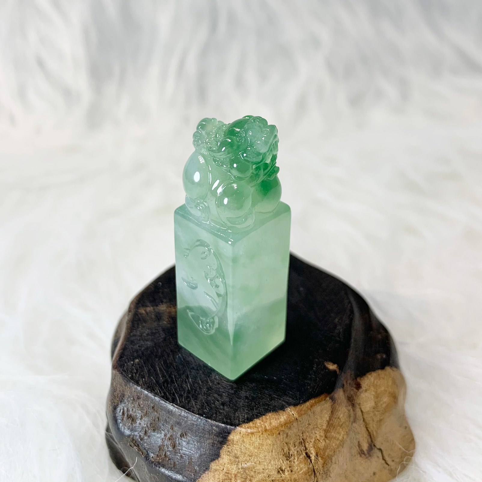 冰種帶綠獅印