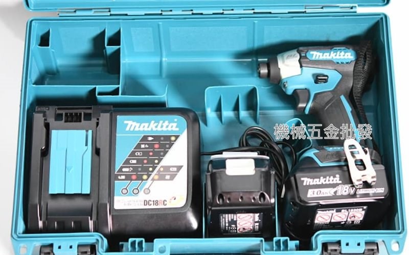  makita {牧田} DTD157RFE 18V 3.0A充電式無刷衝擊起子機,電動工具