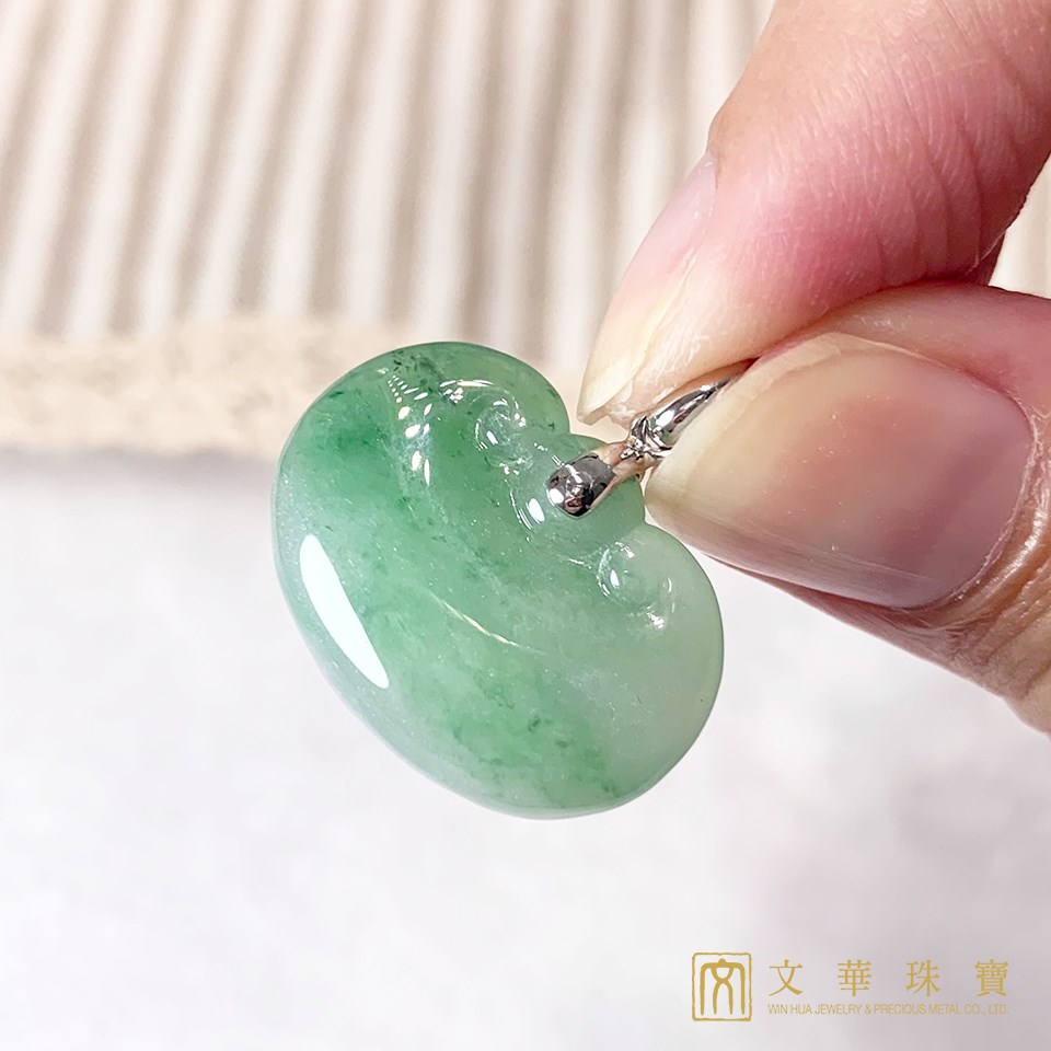 平安豆如意鎖玉墜(已售出)
