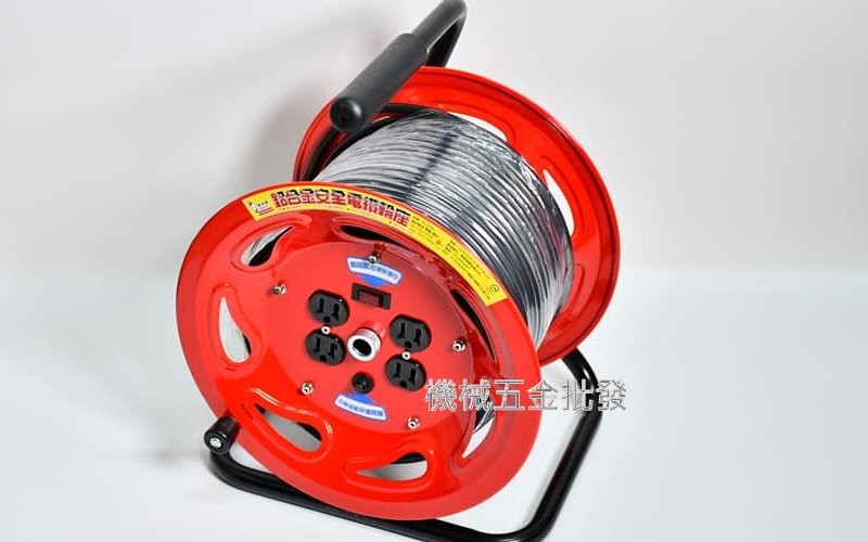 {電精靈DL-3150} 3蕊2.0mm 150呎(45米)電纜輪座 延長線(雙過載保護+接地),手工具