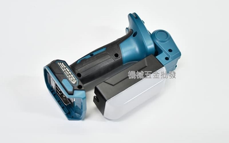 makita {牧田} ML006GX 40V充電式LED手電筒 照明燈 【單主機】,電動工具