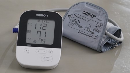 HEM-7157T 藍牙血壓計