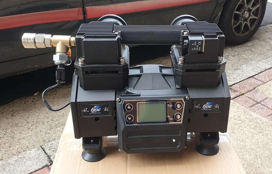 無刷無油靜音型空壓機 適用於牧田18V電池 無桶 (附一顆電池,充電器),電動工具