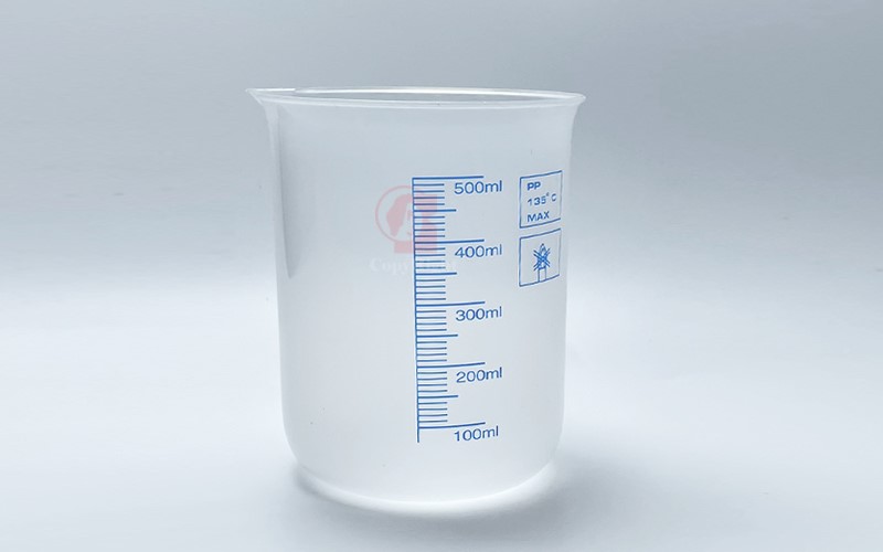 Plastic Beaker With Spout Blue Graduations PP塑膠燒杯 PP材質 藍色刻度 500ml