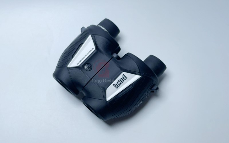 雙筒望遠鏡,8X25mm,Bushnell  Spectator Sport  Binoculars  Binos,運動觀賽望遠鏡,賞鳥望遠鏡,Perma-Focus,免調焦光學技術,IPX4,生活防潑水,腰間收納包,減壓頸帶,風格飾片,C3-080,國教儀器