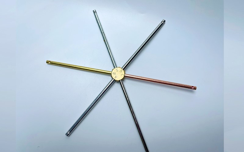 熱傳導儀,THERMAL CONDUCTIVITY OF METALS APPARATUS,星形導熱儀,A11-020,5種金屬材質：鋁、黃銅、鐵、鎳、紅銅 附小蠟塊,國教儀器