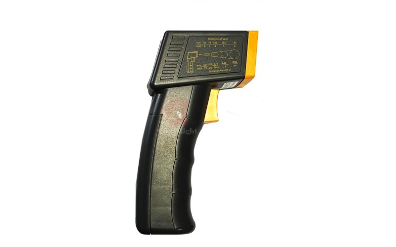 槍型紅外線溫度計,Infrared Thermometer,-30°C～300°C±3％,℃/℉,LED紅光指引功能,160×92×45mm,C1-026-8,國教儀器