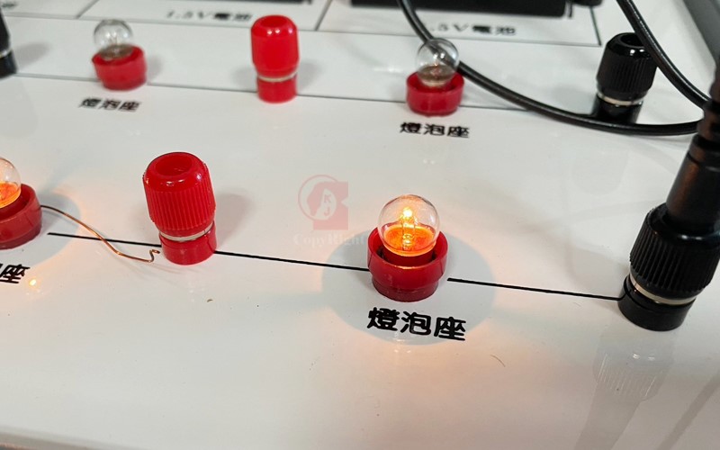 燈泡串聯並聯電路板,國中電學實驗,電池串並聯實驗,電源串並聯實驗,串聯並聯示教板,Series and Parallel Circuits-Bulbs Glow Bright