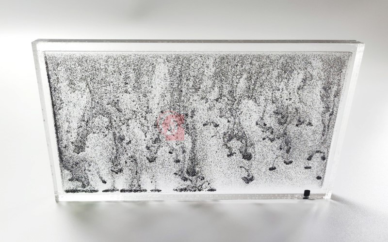 磁力線觀察器(液油式),Magnetic Field Demonstration(oil),透明壓克力製,平面液油式磁力線觀察器,需另購棒型磁鐵及U型磁鐵,A13-092-5,國教儀器
