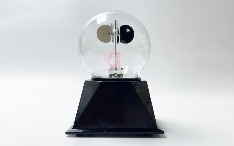 Crookes radiometer,克魯克斯輻射計,克羅克斯輻射計,光能輻射計,太陽風車,A11-005-1,國教儀器