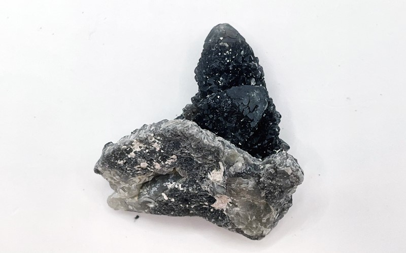 Cactus Quartz(South Africa),南非仙人掌水晶,礦石,礦物,黑水晶,煙晶,墨晶,原礦型態晶牙,產地南非,國教儀器