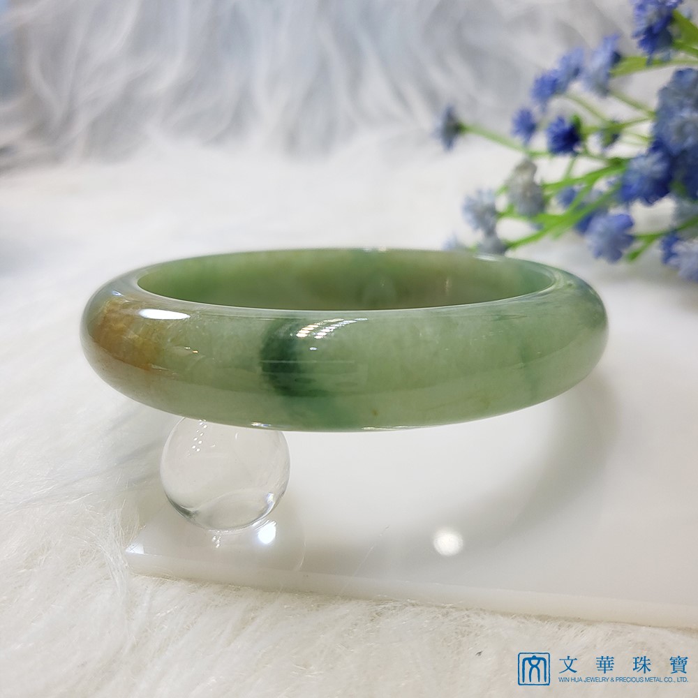 綠帶蜜糖黃翡翠玉鐲 手圍18.5號