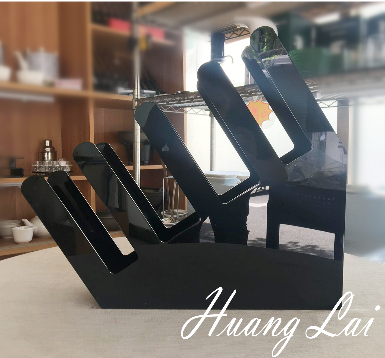 黑色壓克力4格杯架