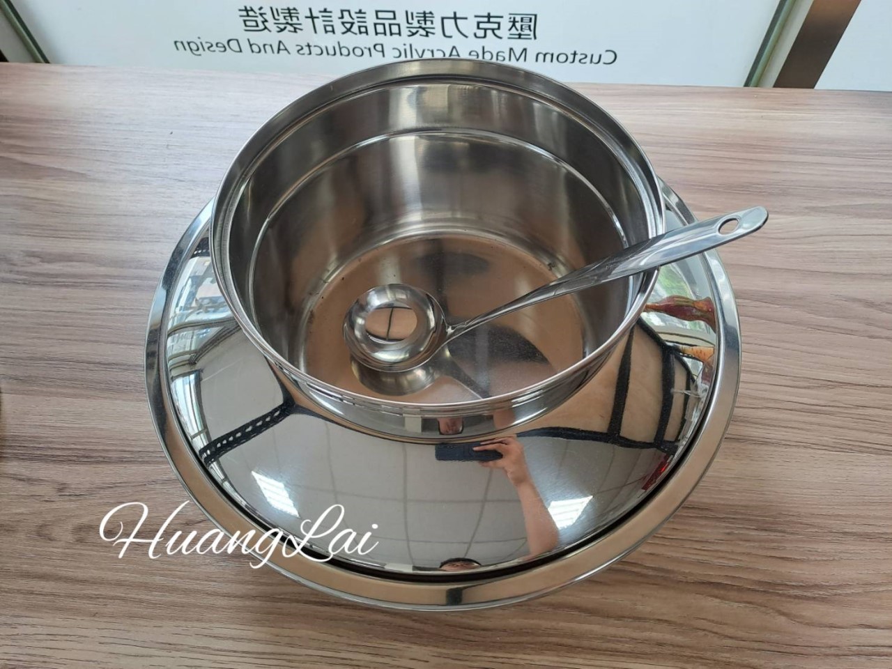 不銹鋼圓型湯鍋 (含湯匙)(現貨)