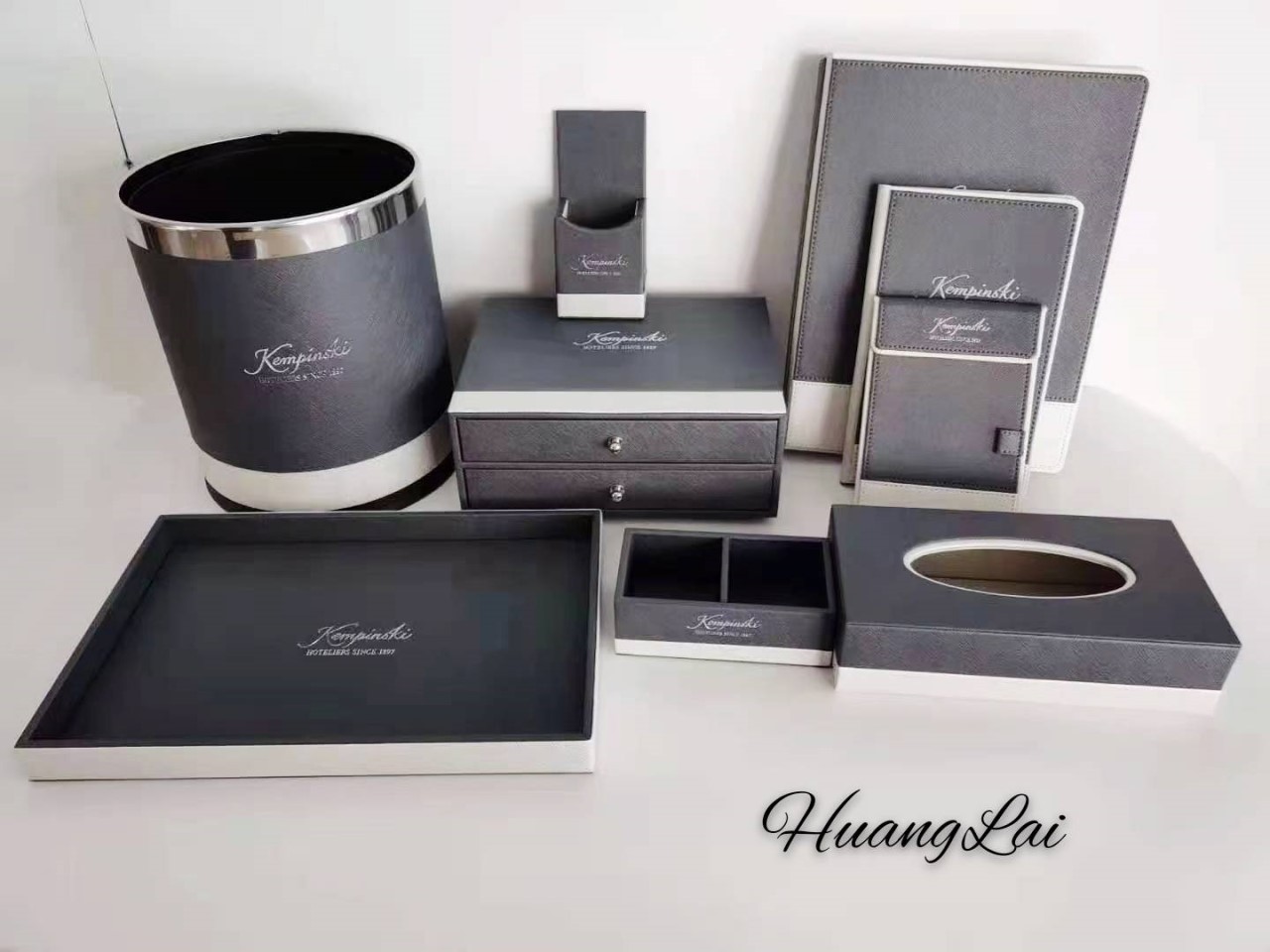 商務風格皮件客房用品套組 (訂製品)   