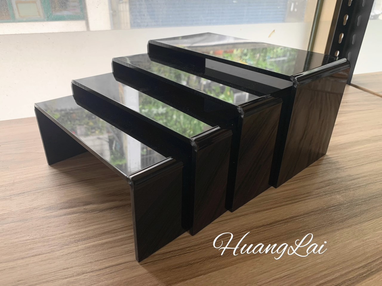 黑色壓克力ㄇ型架 (訂製品)