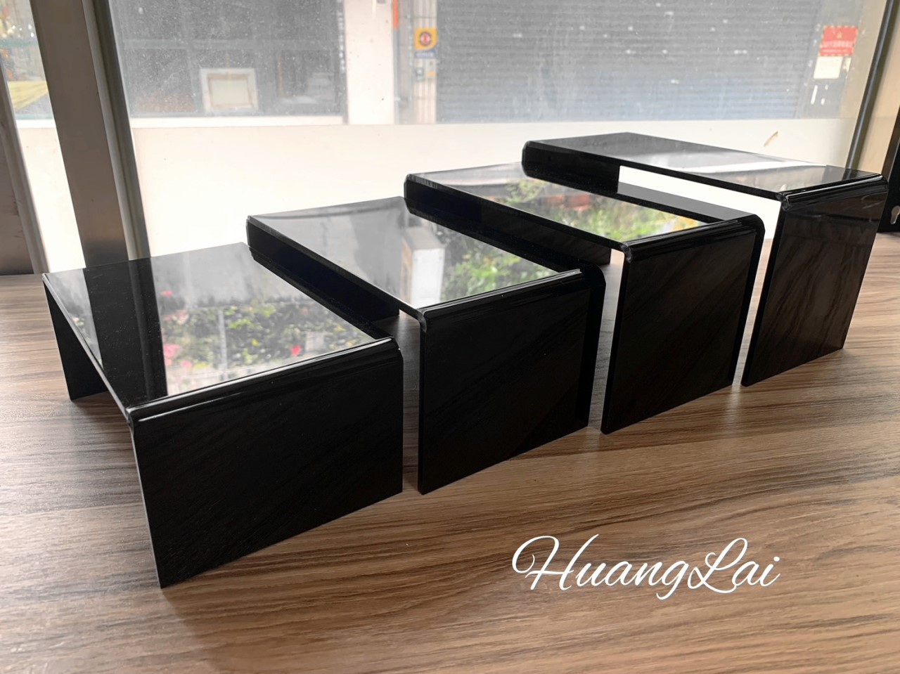 黑色壓克力ㄇ型架 (訂製品)