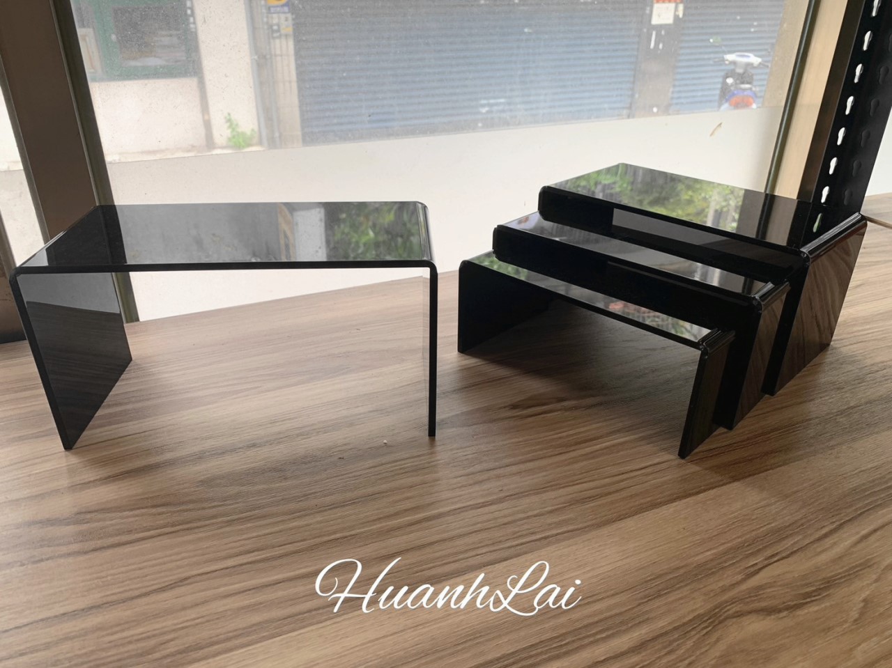 黑色壓克力ㄇ型架 (訂製品)