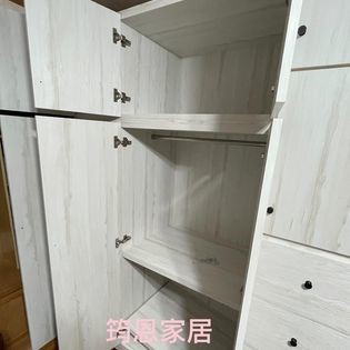 木工系統櫃量身訂作衣櫃