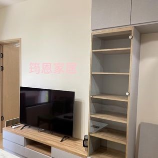 木工訂作客廳長櫃+展示櫃和鋼琴上方吊櫃收納