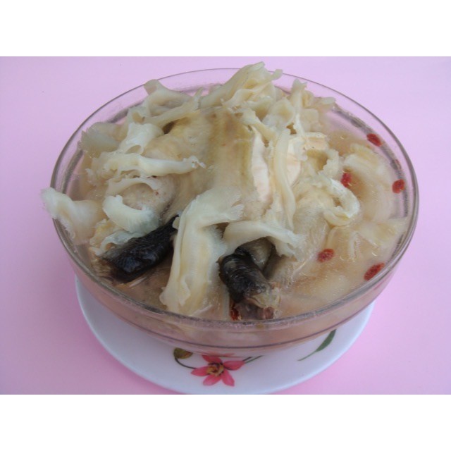 魚翅燉土雞