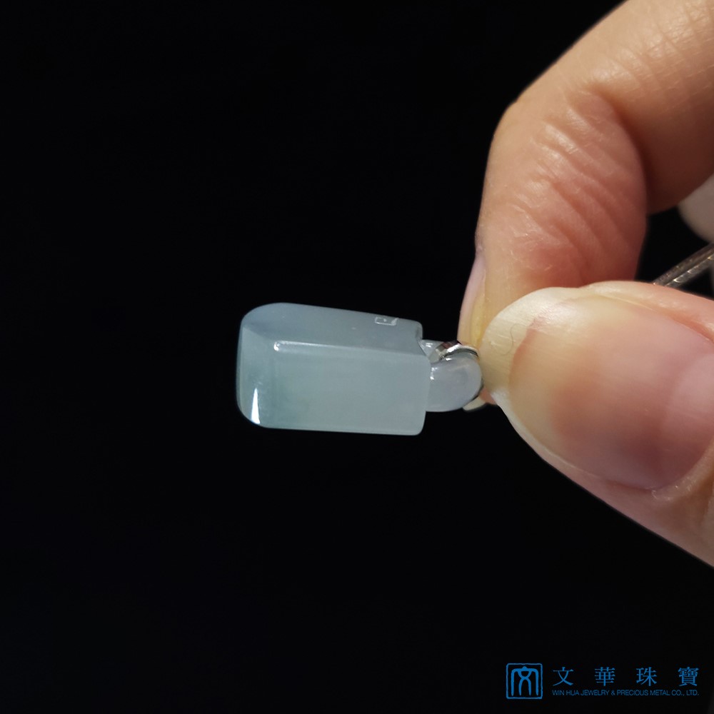 藍綠鎖頭玉墜