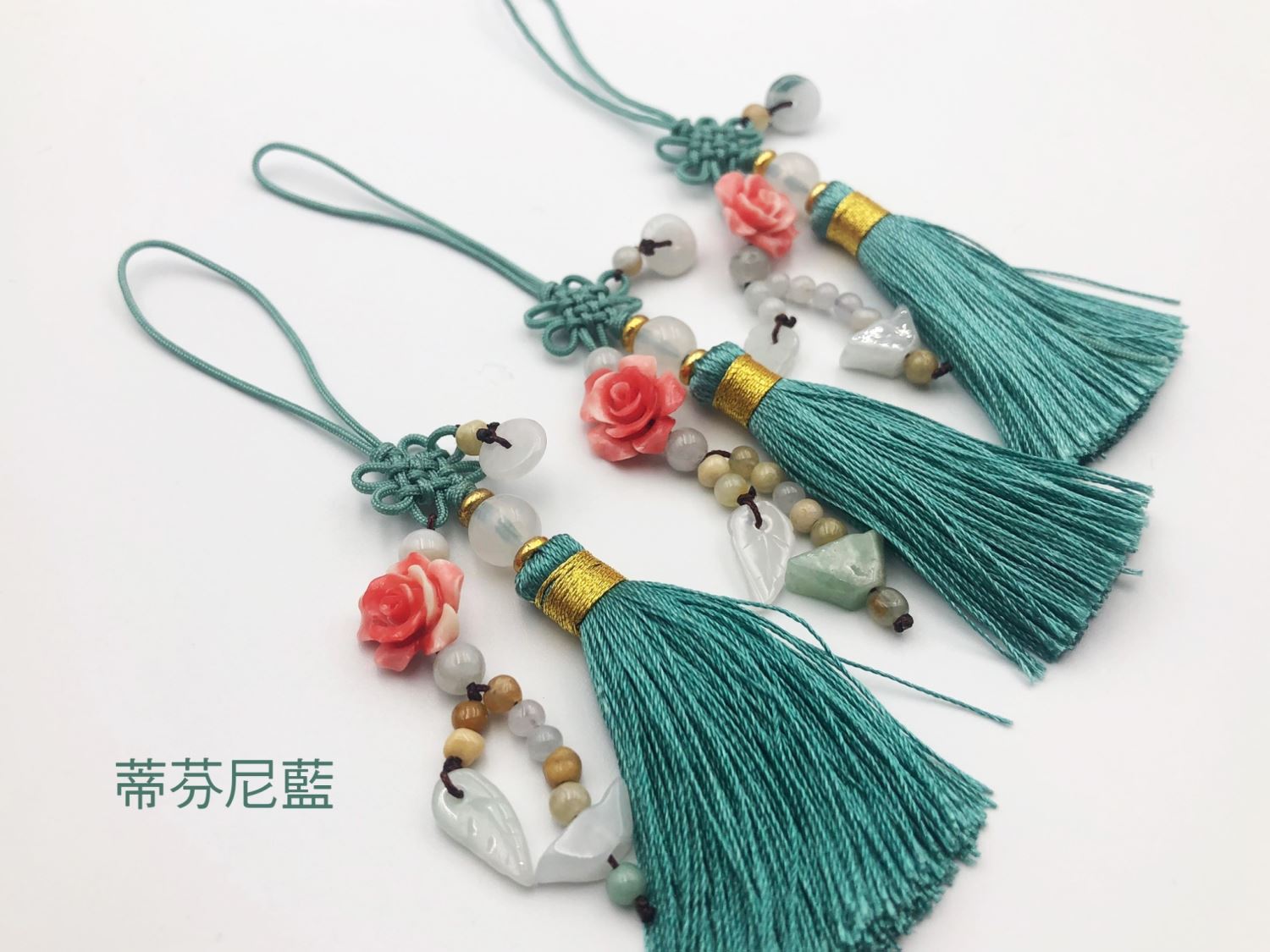 盤長結吊飾 