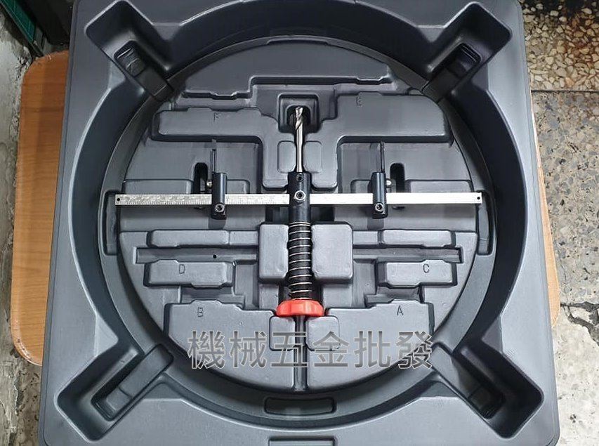 POWER X-305 自由錐 自在錐 多功能防塵罩鑽孔器 六角柄,手工具