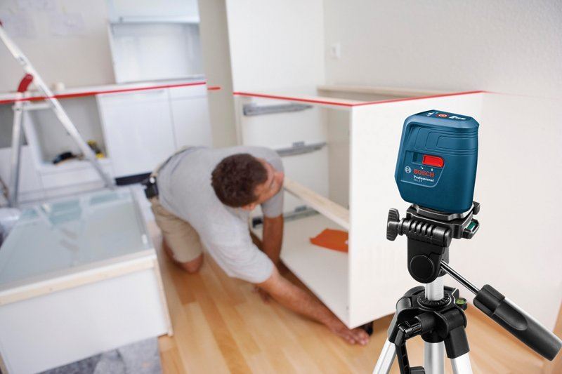 BOSCH {博士} GLL 3X 三線 雷射墨線儀 水平儀 水準儀,電動工具