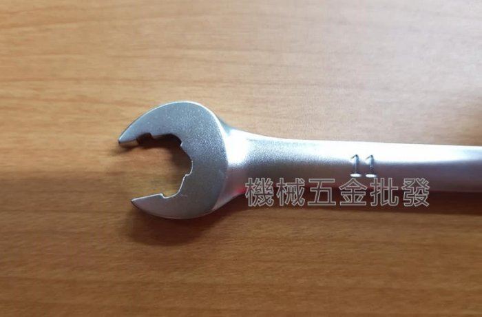  台灣製 ZEALUX 銳樂工具 鐵齒扳手 止滑設計磨損85%防滑板手 梅開板手 鐵齒扳手 11mm,手工具