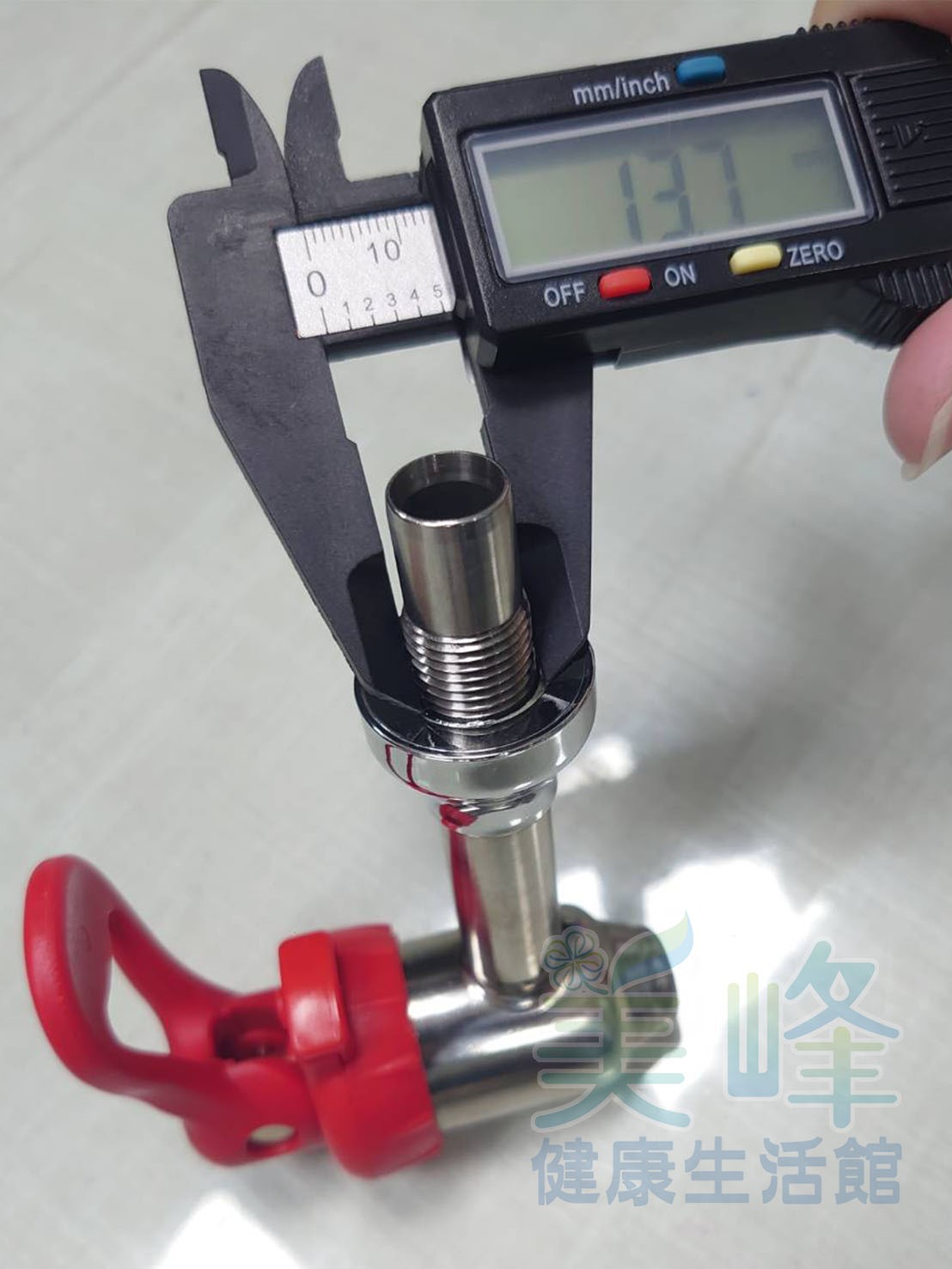 304不鏽鋼落地飲水機用無壓式龍頭 牙口約13.7mm 紅色熱水防燙龍頭，另有藍色冰水、灰白色溫水龍頭