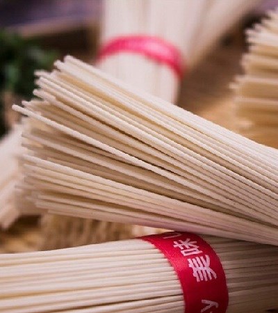 三角湧麵線,三角湧麵線平安禮盒,三角湧麵線禮盒,三角湧手工麵線