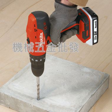 maktec {牧科} M8301DWE 18V1.5A 充電式電動震動電鑽,電動工具