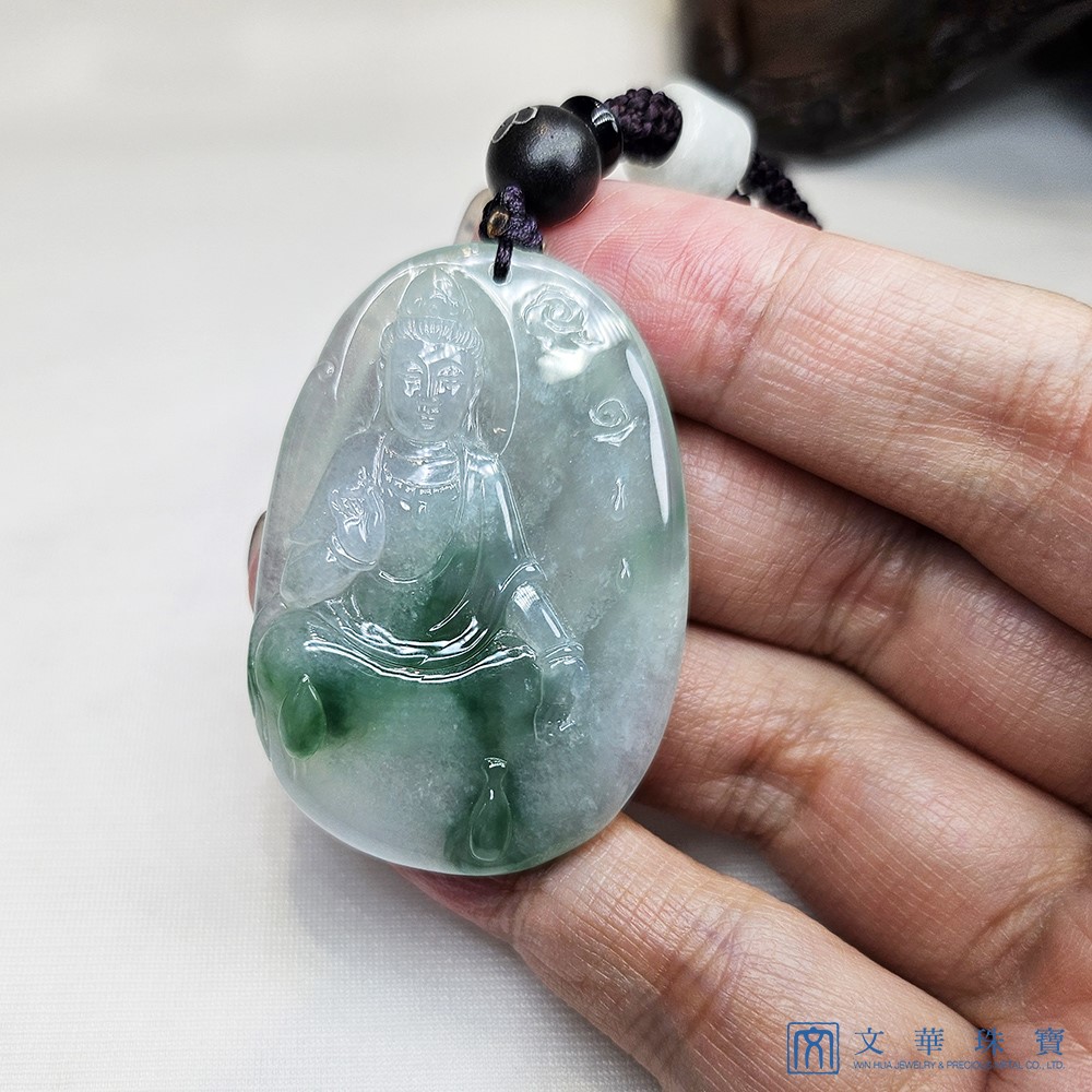冰種帶綠自在觀音