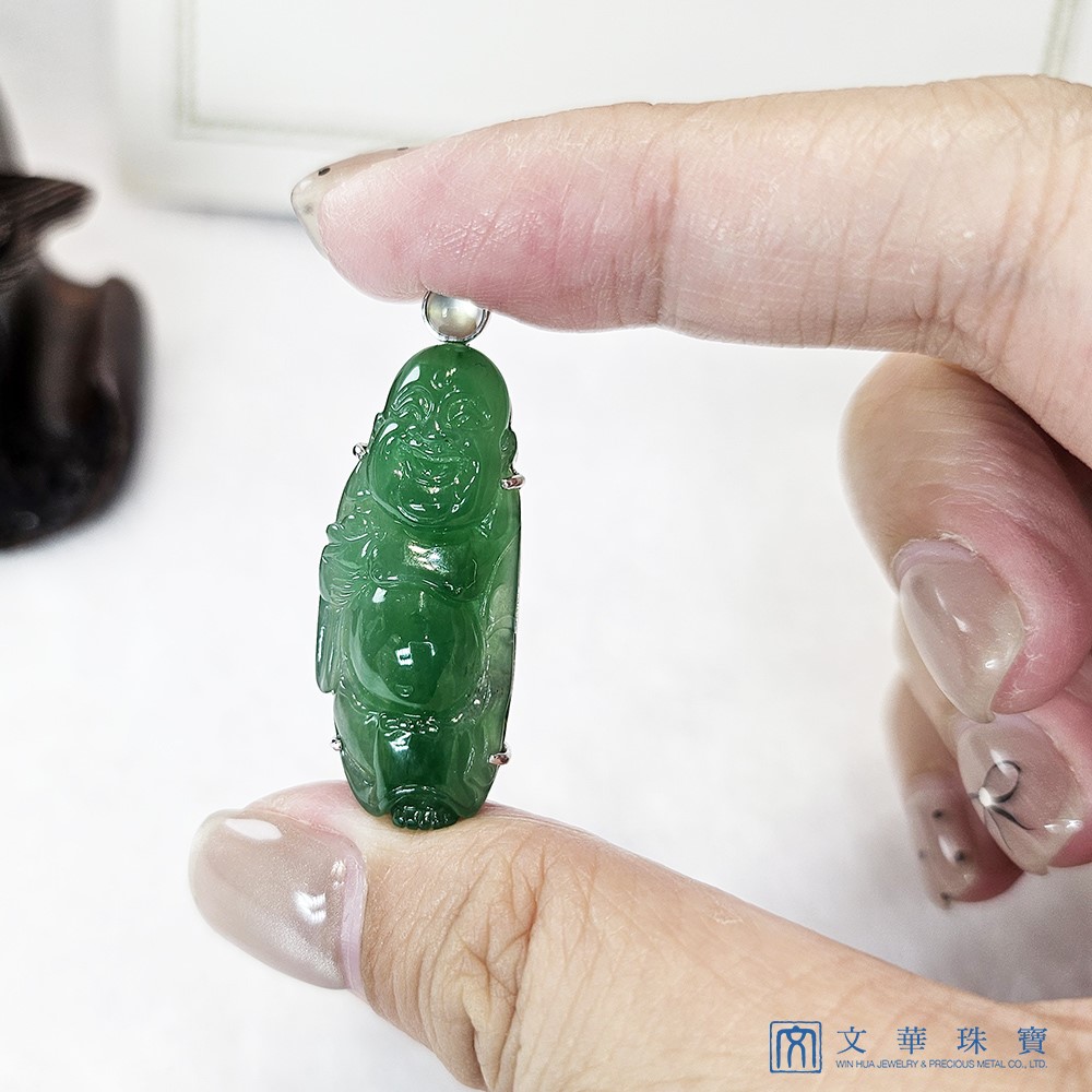 翡翠立姿彌勒
