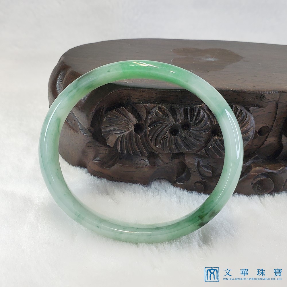 冰湖綠帶花青貴妃鐲 18圍 附中國寶石證書